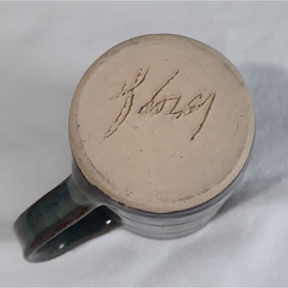 Vintage Handmade Small Pottery Coffee/Tea Mug Green/Brown - Picture 4 of 9